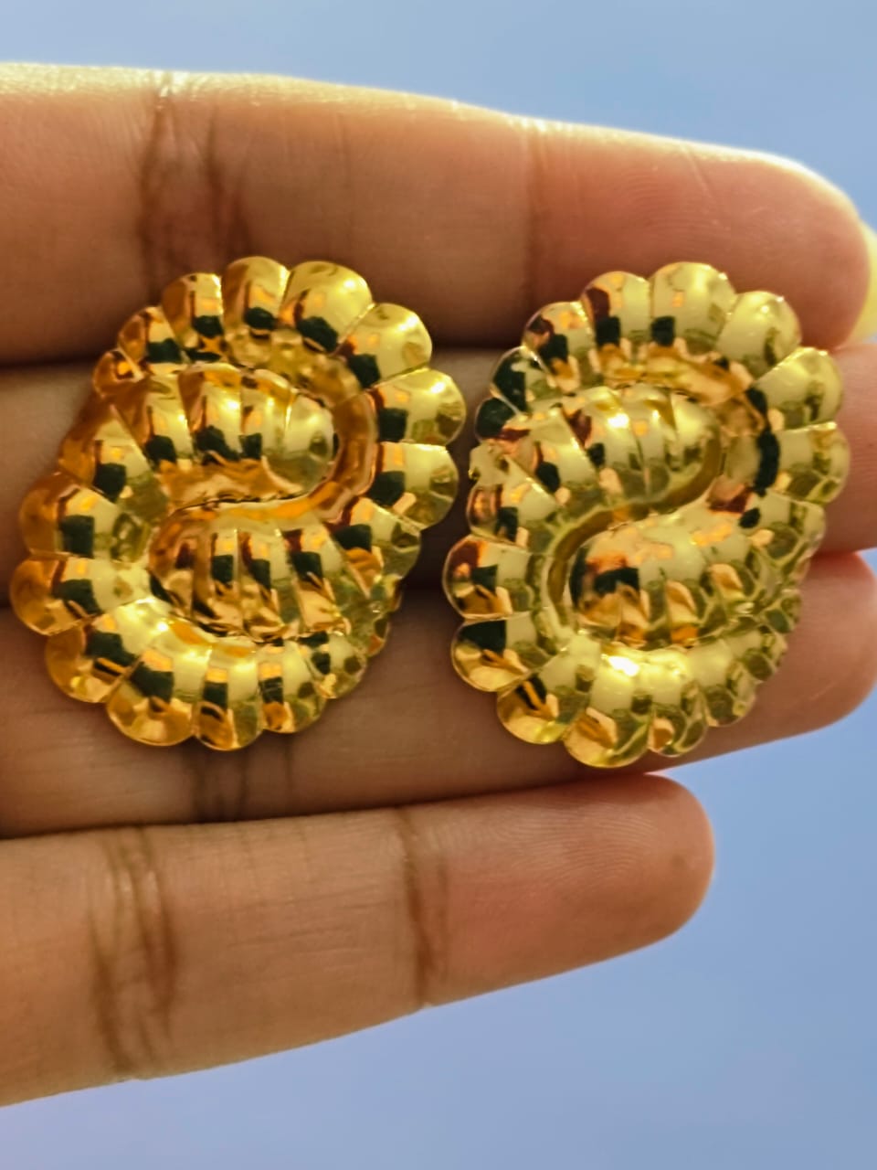 Luxygem Regal Knot Statement Earrings
